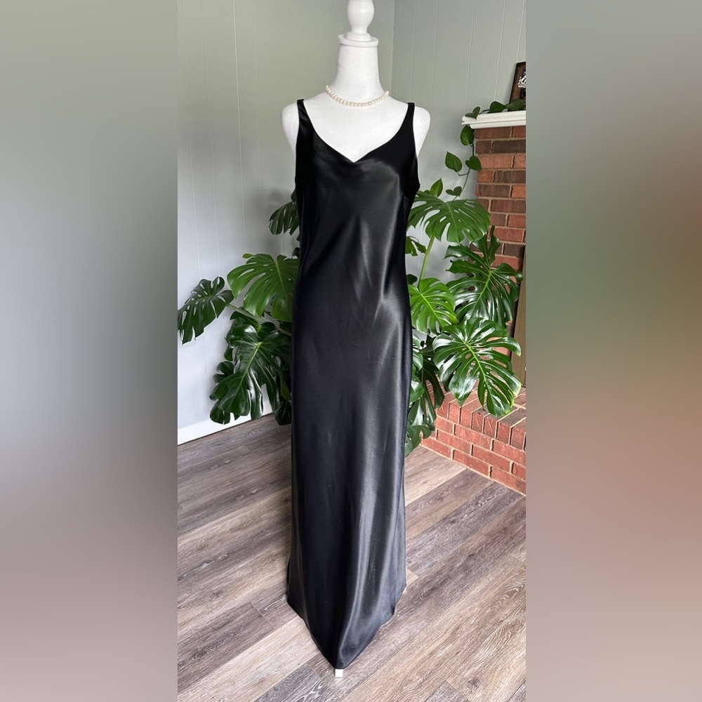 🛍️ Vintage NIKI by Niki Livas gorgeous sexy black dress size 14 excellent . - Picture 2 of 10